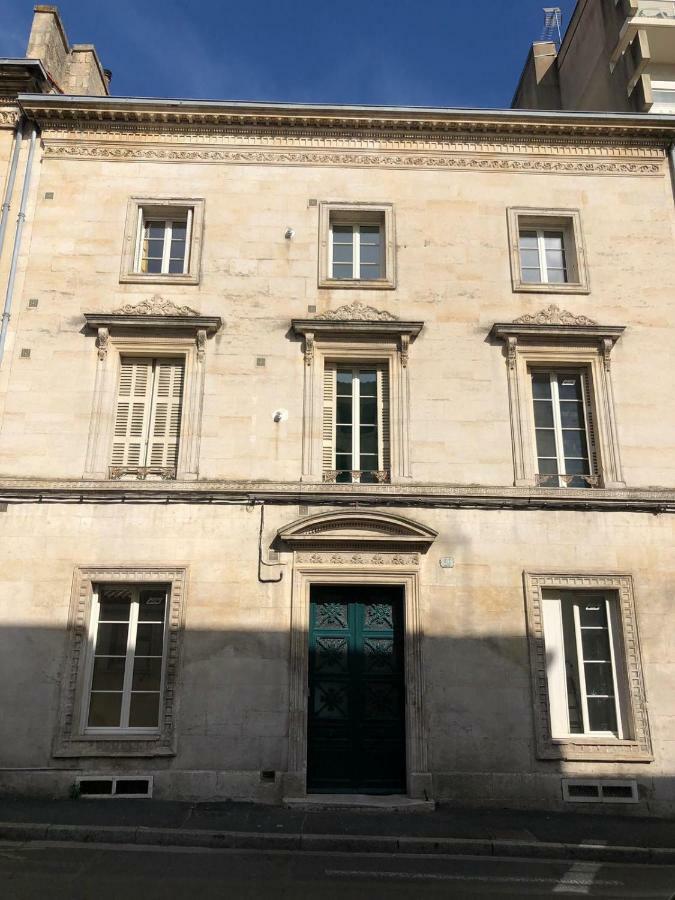 Le Galaxy Centre La Breche Wifi Calme Vue Jardin Apartment Niort Exterior photo